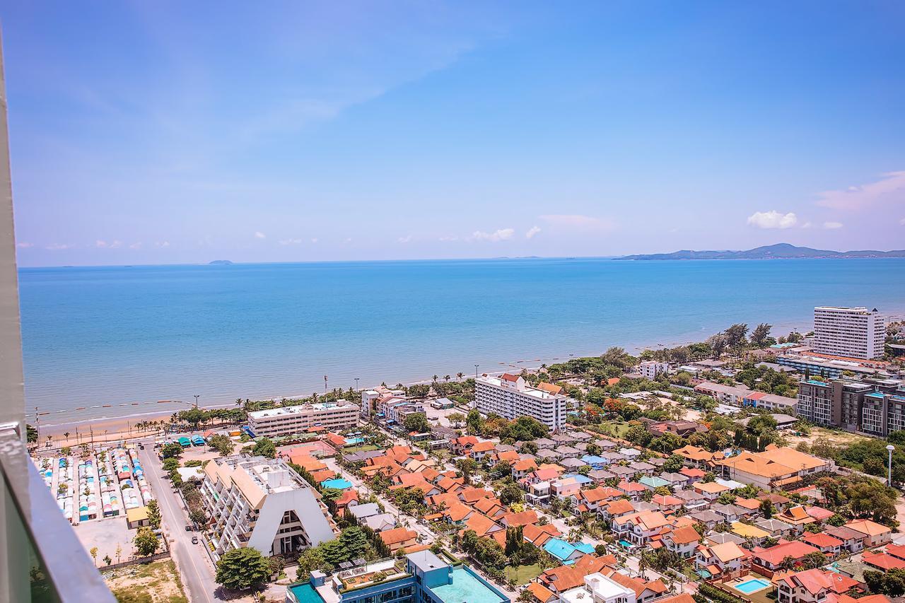 Dusit Grand Condo View Praia de Jomtien Exterior foto