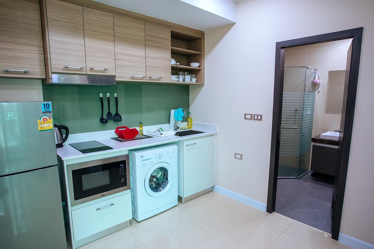 Dusit Grand Condo View Praia de Jomtien Exterior foto