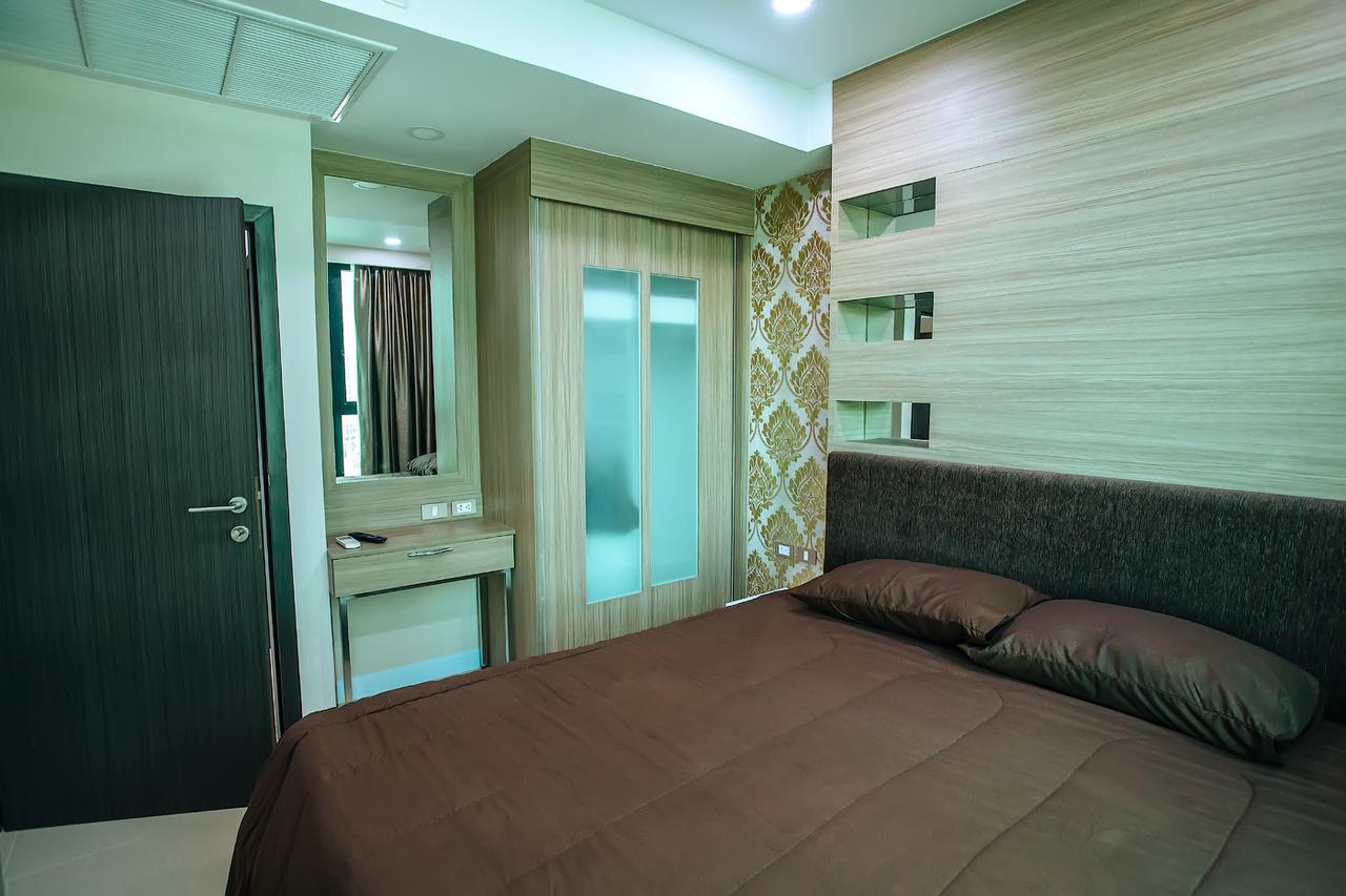 Dusit Grand Condo View Praia de Jomtien Exterior foto